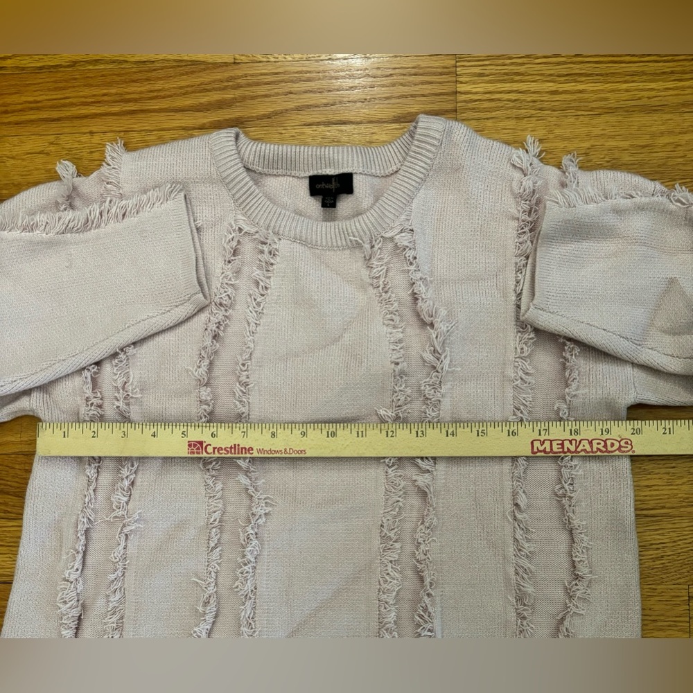 Ontwelfth Sweater Women’s Large Pink Frayed Fringe Detail Crew Neck Casualwear - Picture 6 of 7